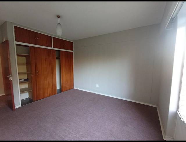 1 BEDROOM PROPERTY TO RENT IN FLORIDA LAKE